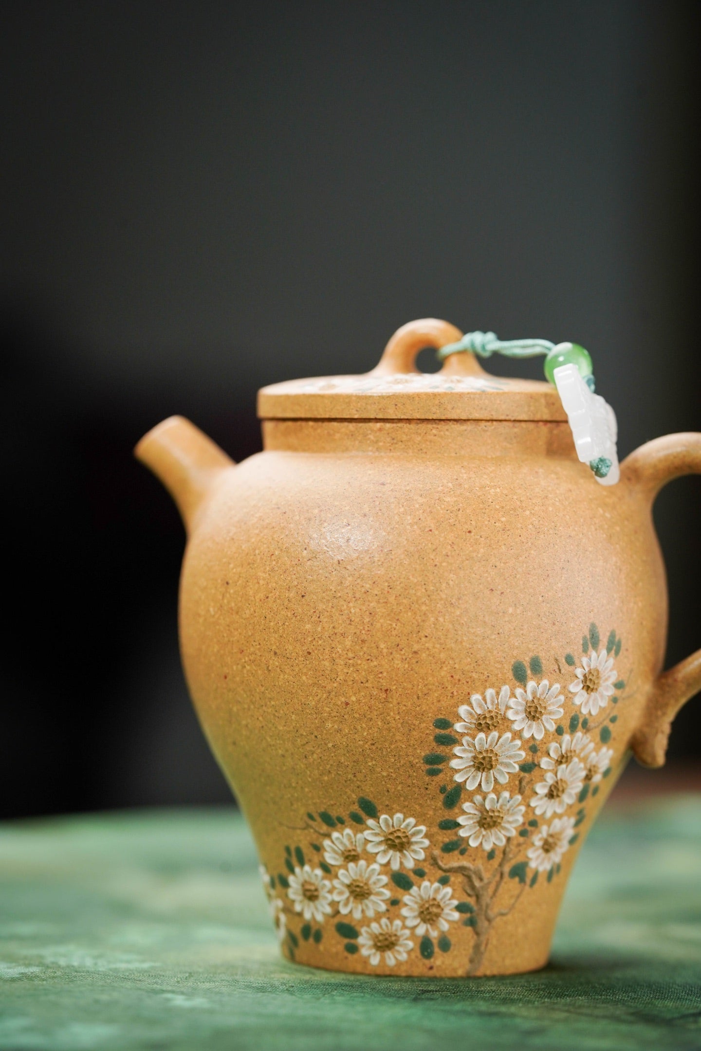 宫灯·泥绘雏菊 容量130cc 原矿黄金段