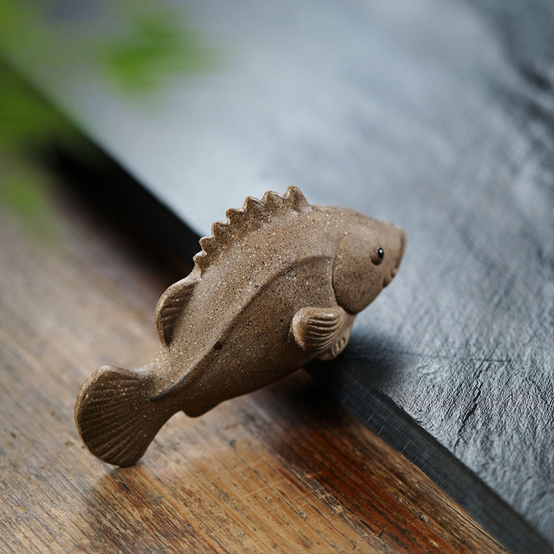 Handmade Yixing purple sand tea pet mandarin fish, a unique model for early education and tea enjoyment.