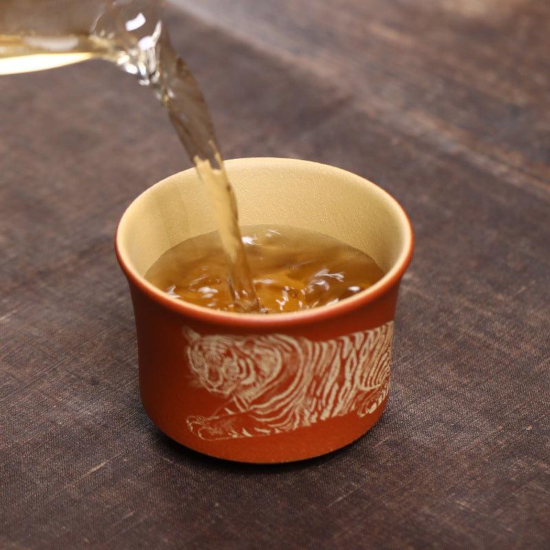 正品段泥粉浆降坡泥主人杯刻绘龙虎紫砂杯高端手工功夫茶杯单杯