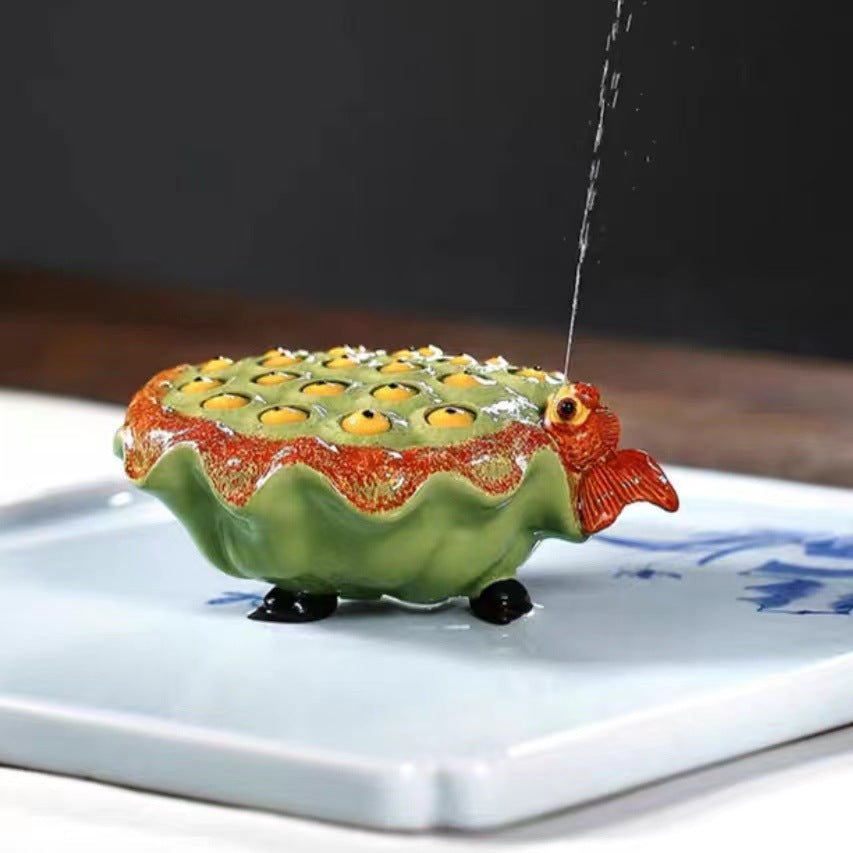 紫砂茶宠莲子直径9CM创意手工金鱼喷水莲蓬精品茶台茶具壶盖托摆件可养