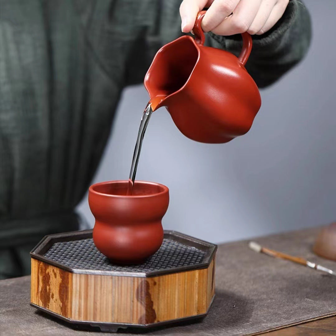 宜兴紫砂杯茶道配件分茶器大红袍菱花描金公道杯225cc一件代发