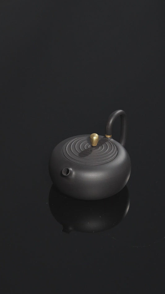 水滴西施（吾灰款）【优质段泥 130cc 设计款 手工制作 民间实力派作品 吾灰 描金】