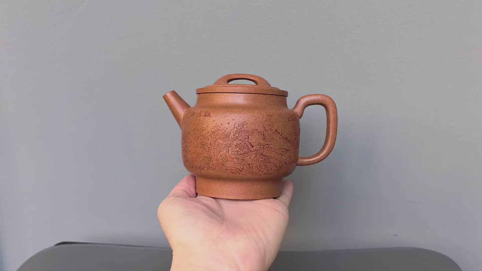 程辉大师 紫砂界的功勋级领军人物·精品佳作《牛盖德钟壶》原矿极品老段泥·450cc