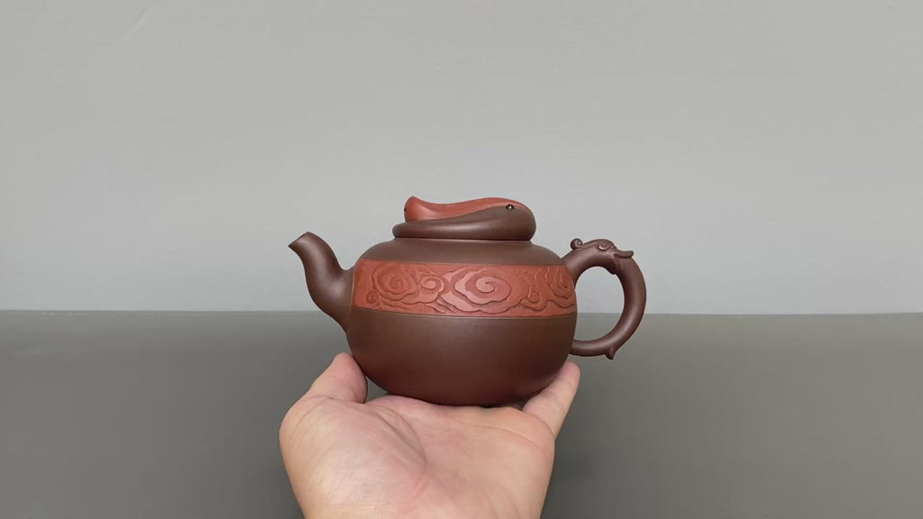 储立之大师 中国陶瓷艺术终身成就奖获得者 典藏重器【云纹祥瑞壶】原矿优质紫泥·380cc