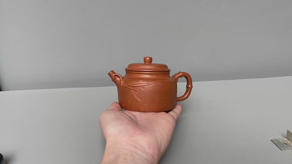 范泽锋大师高徒·省大师邱爽紫砂潜力重器【竹节德钟壶】原矿优质金降坡·230cc