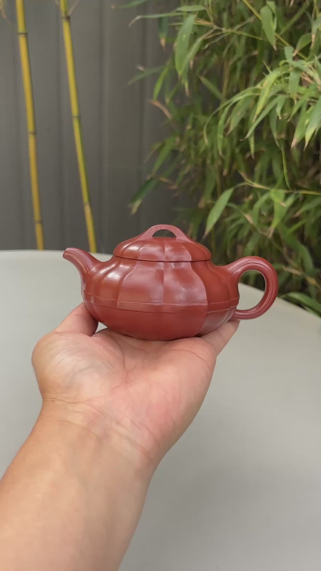 何道洪高徒 研高省名人赵明敏-收藏级重器【古香】赵明敏（江苏省名人、研究员级高级工艺美术师），师从大师何道洪