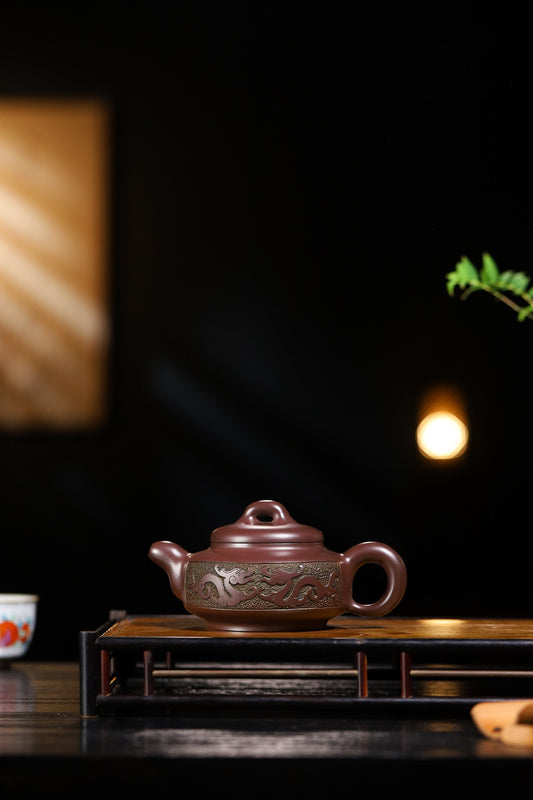 【玉璧】 制壶勇淑英（研究员级高级工艺美术师）原矿龙血砂