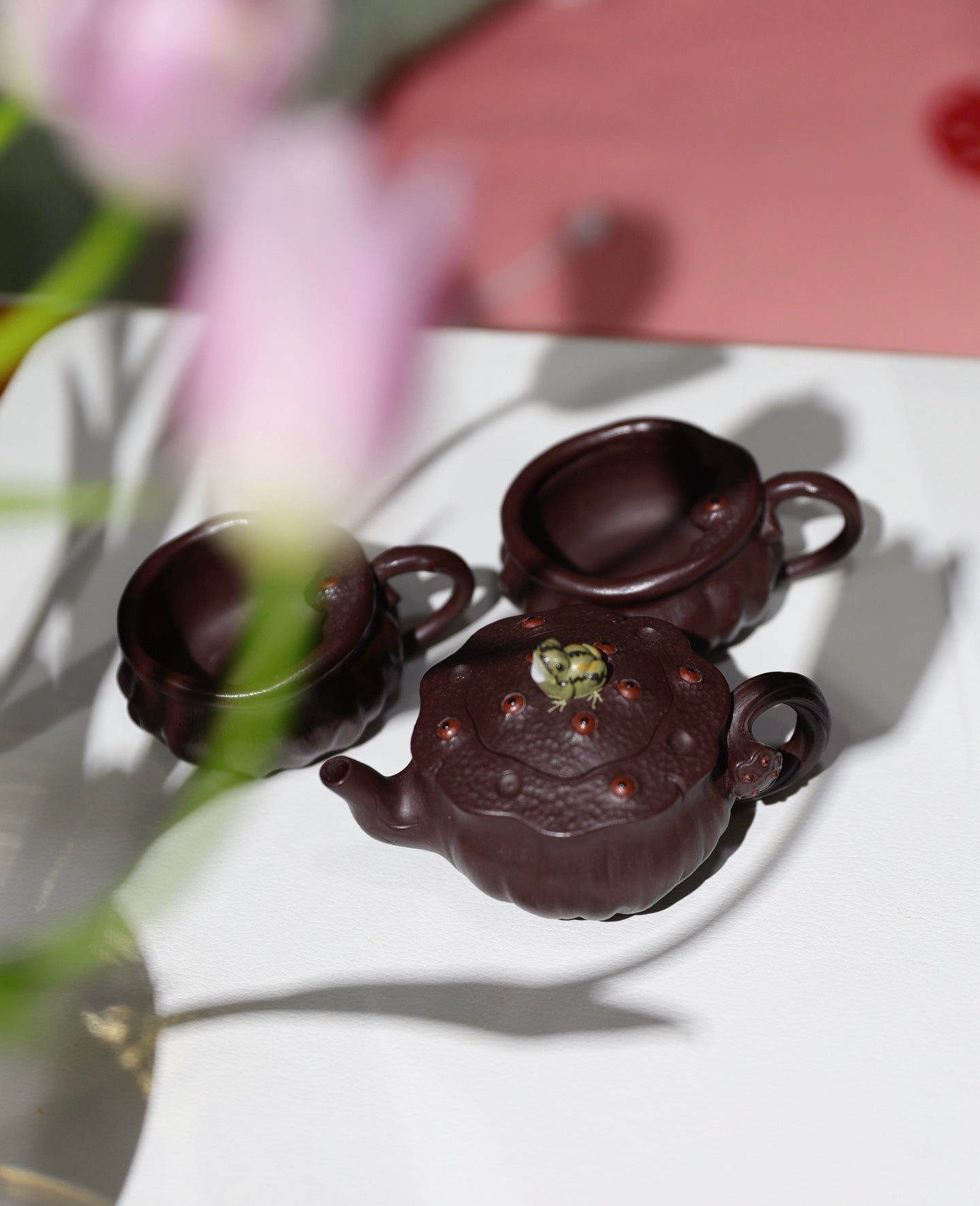 茶壶鉴藏【青蛙莲蓬套组】原矿窖藏老紫泥一壶二杯壶160cc小杯85cc