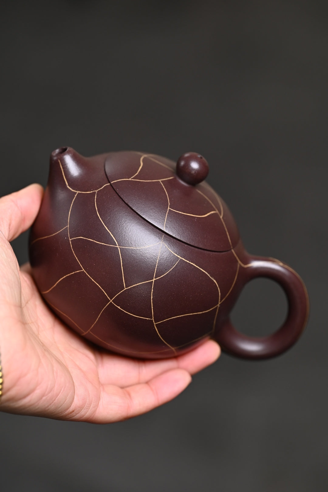 『西施』 一厂老紫泥·容量300cc·9孔出水·王岳龄·国家级正高级工艺美术师（双研高）