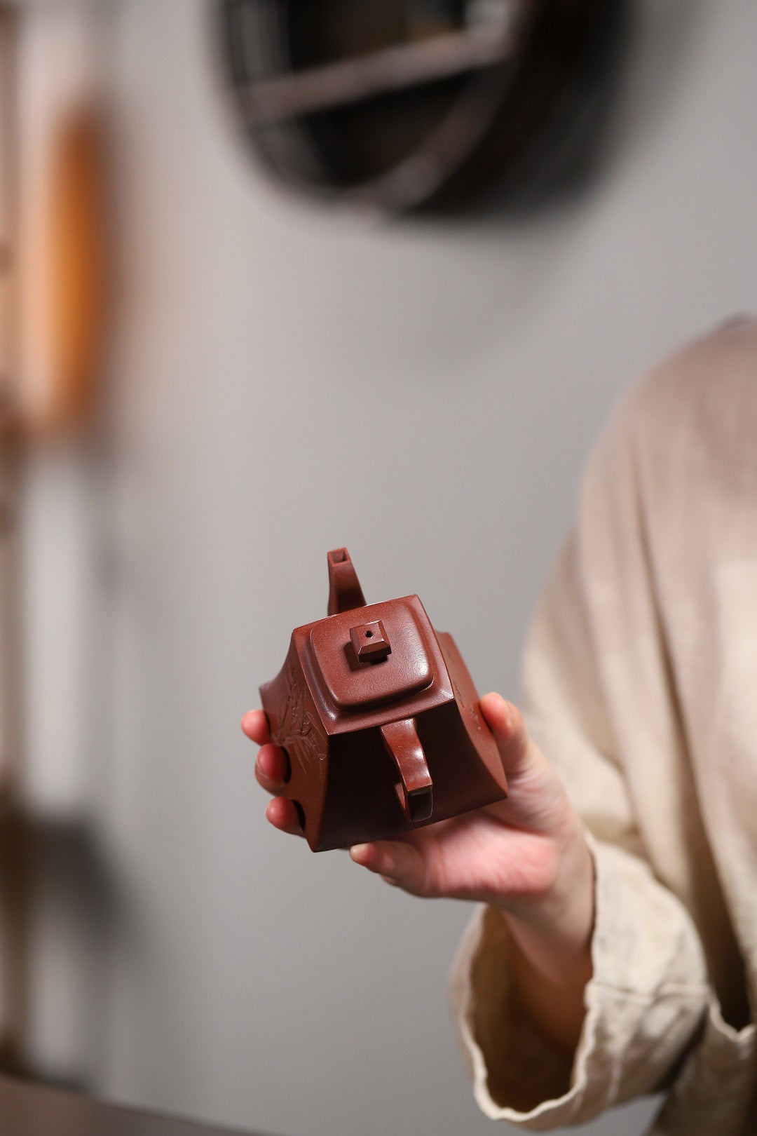 【四方金钟】 泥料原矿底槽清 容量190cc 9孔