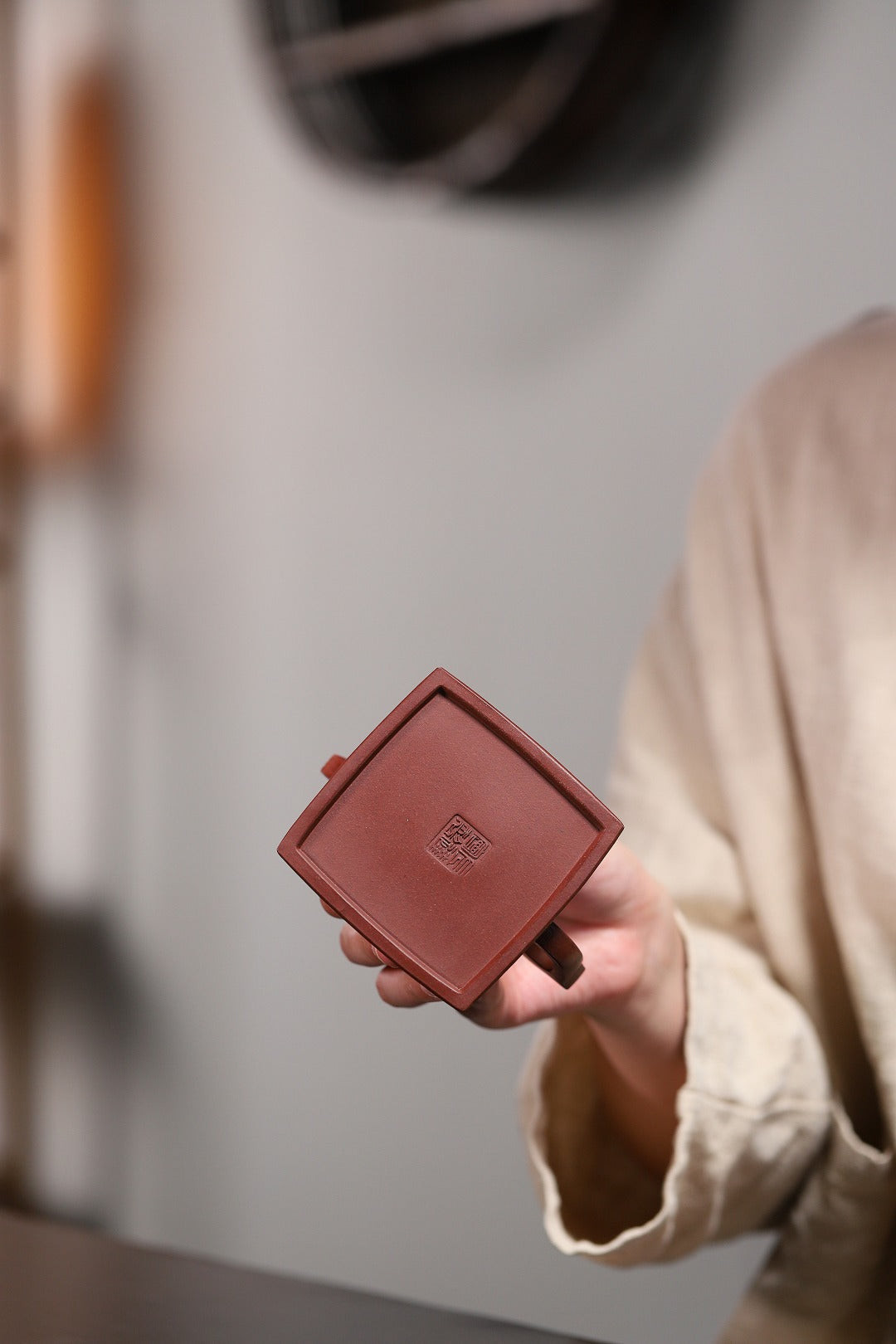 【四方金钟】 泥料原矿底槽清 容量190cc 9孔