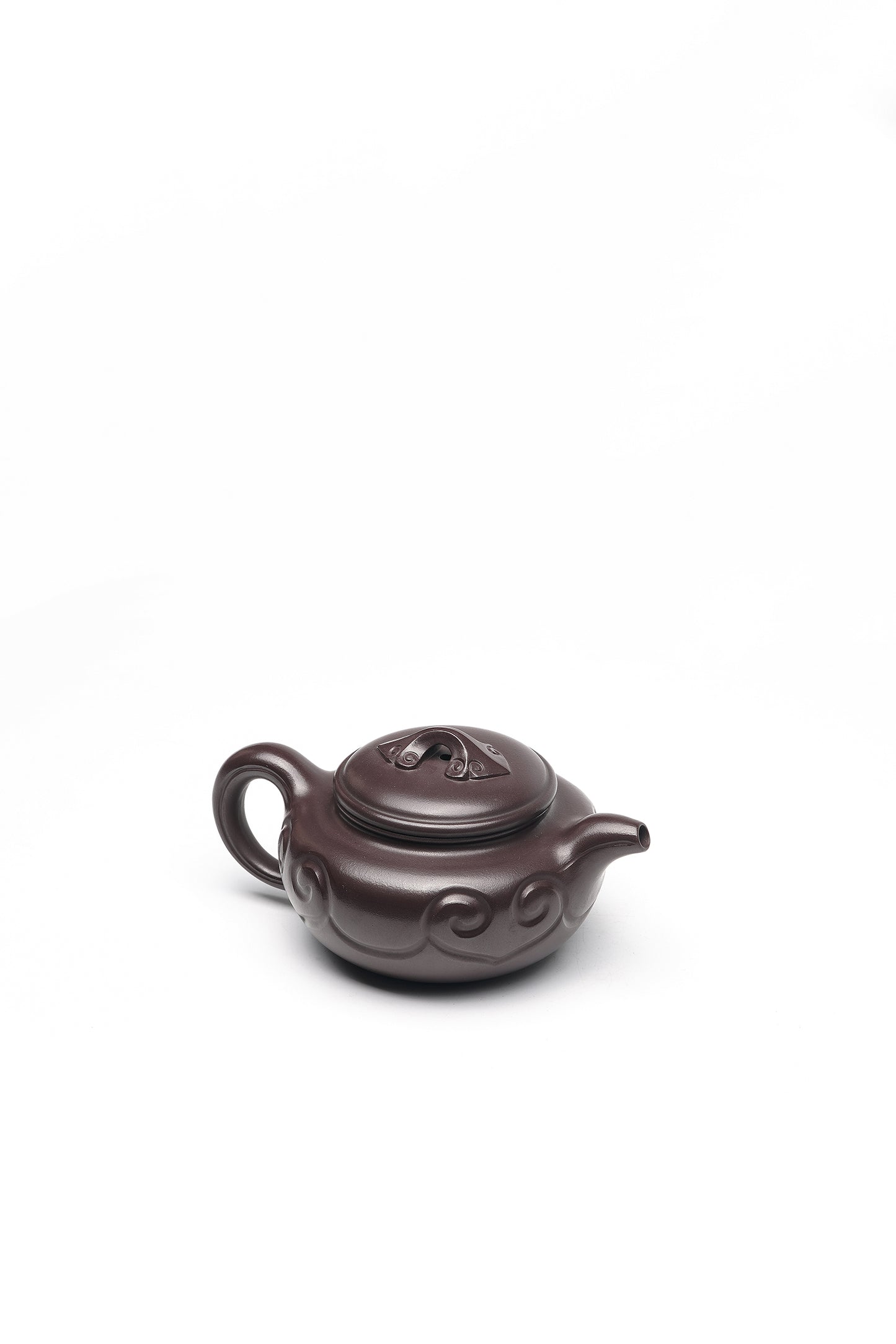 【壶名】仿古如意 【泥料】极品紫泥 【容量】240cc