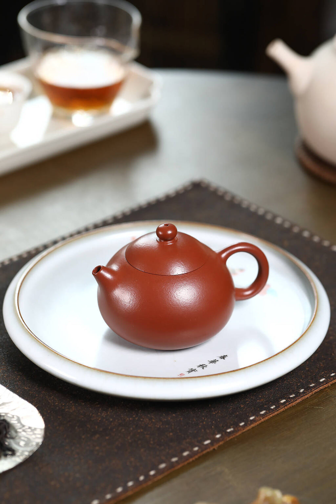 【豆蔻西施】极品粗砂朱泥 180cc内推球孔出水