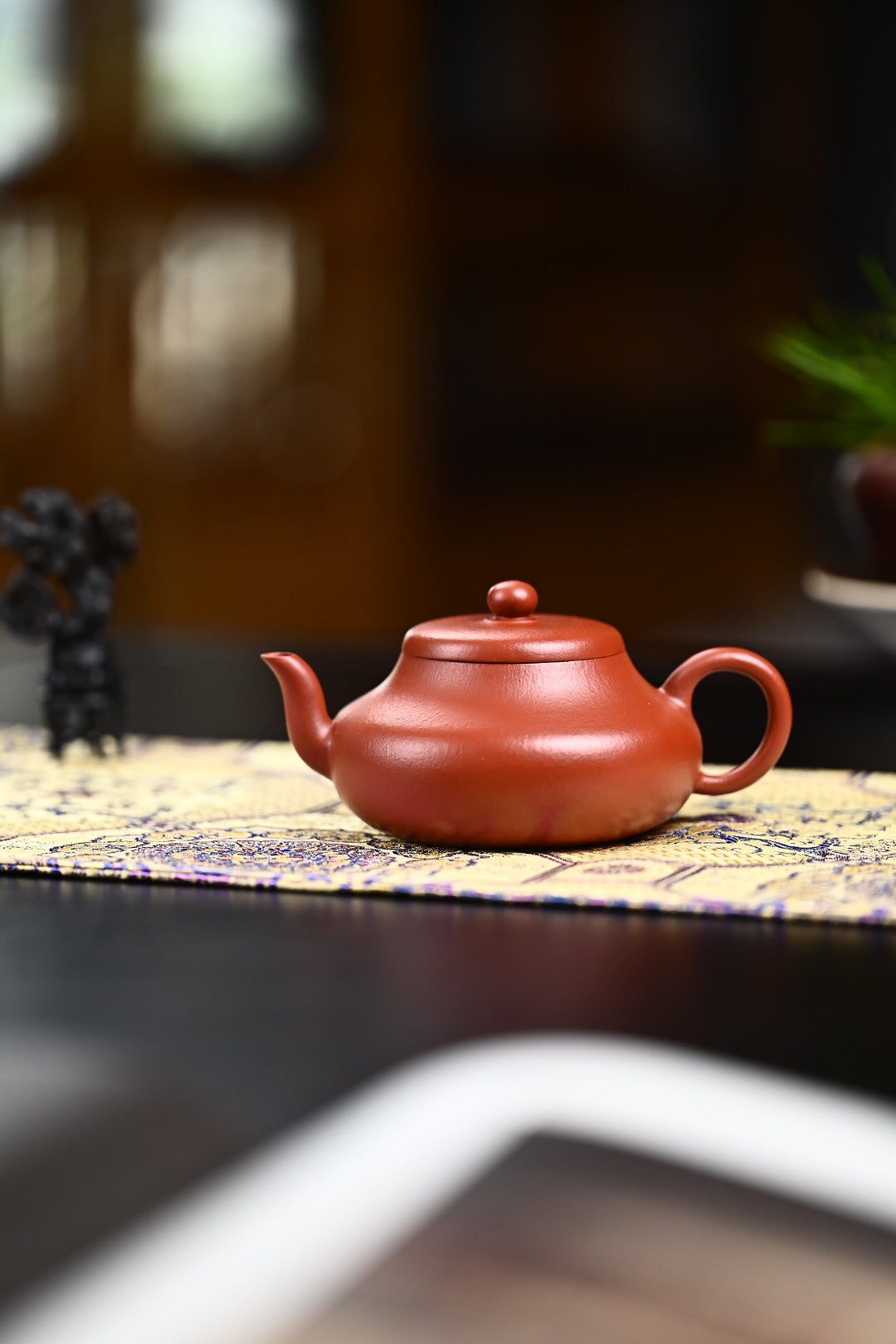 『君德』 全手工·极品皱皮朱泥·容量200cc·7孔出水·内推网孔·陈华军（国家级工艺美术师）