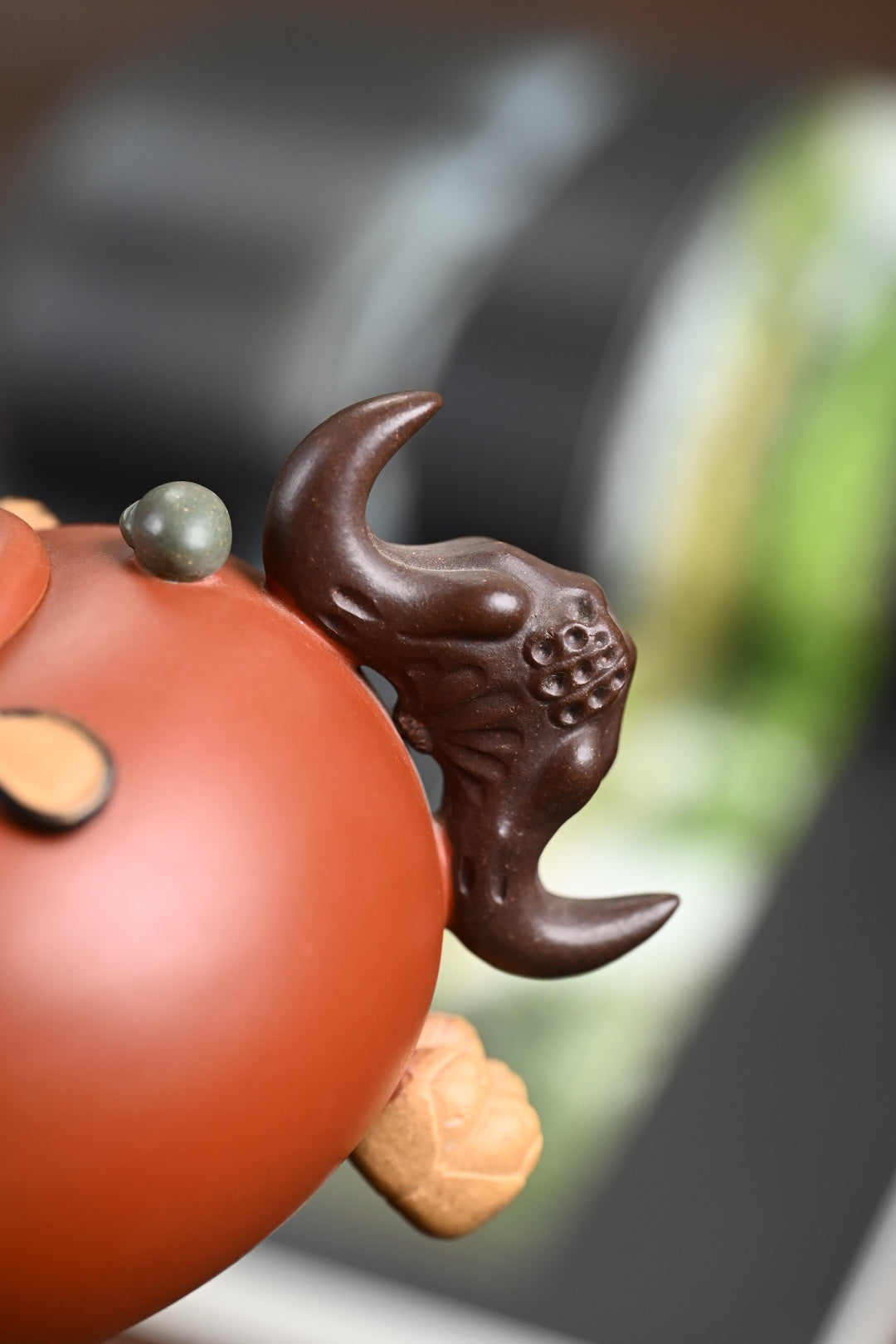 『硕果累累』 红皮龙·黄金段·容量500cc·17孔出水·陈华军（国家级工艺美术师）