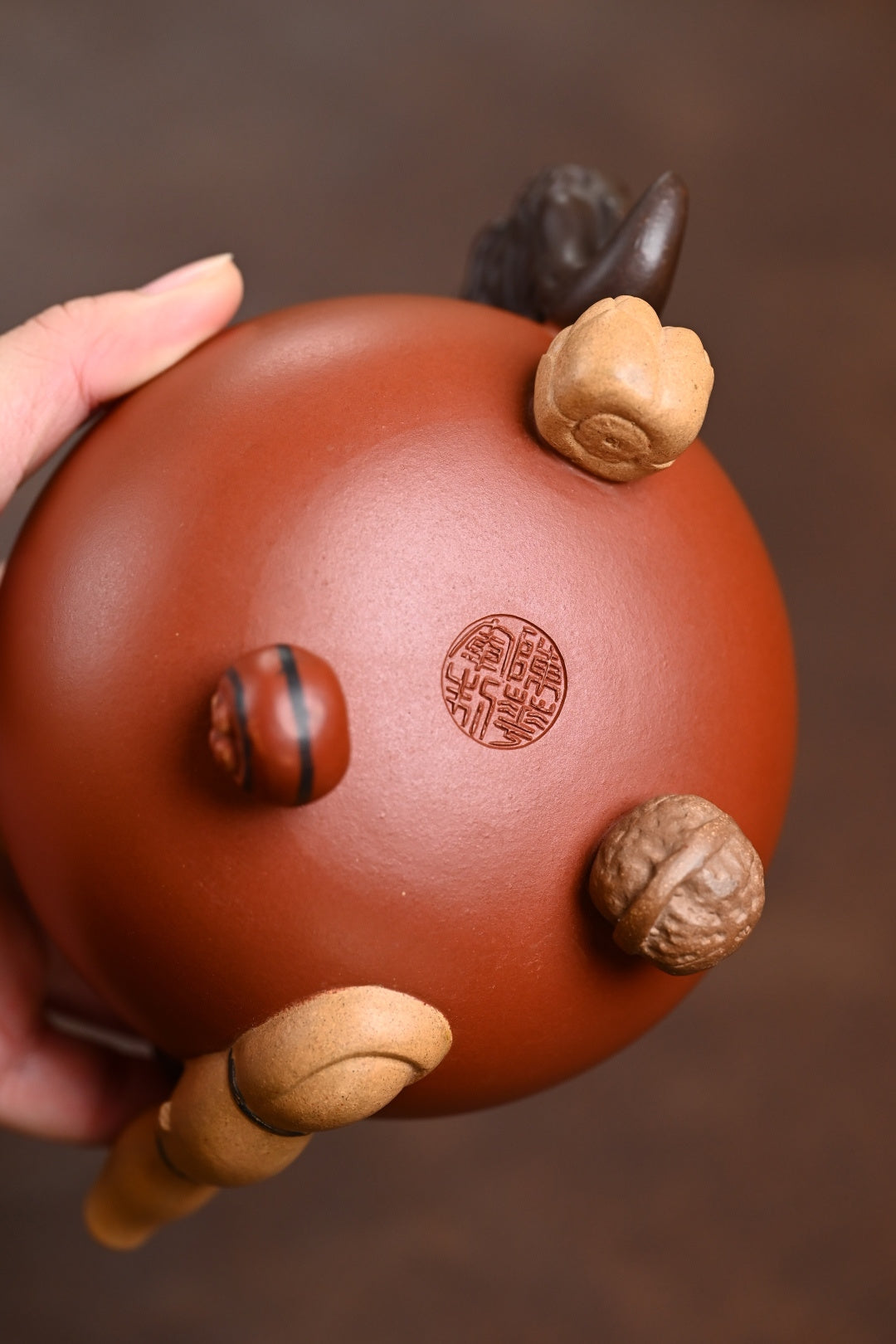 『硕果累累』 红皮龙·黄金段·容量500cc·17孔出水·陈华军（国家级工艺美术师）