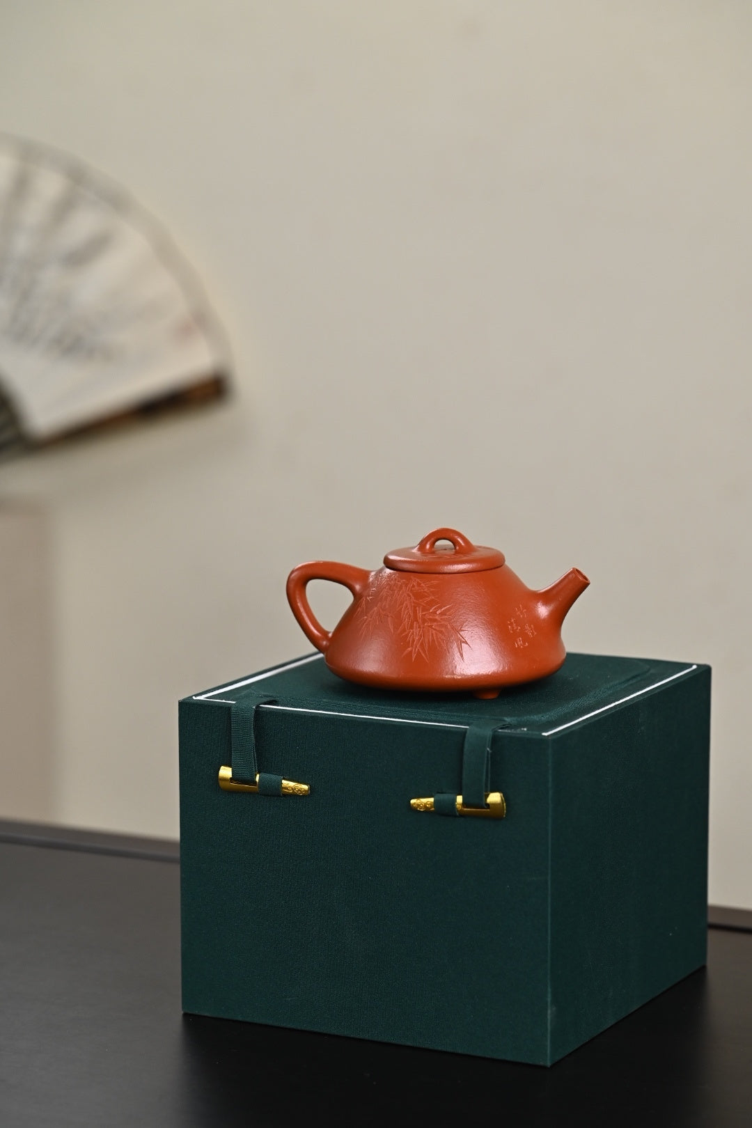 『子冶石瓢』 极品皱皮朱泥·容量220cc·14孔出水·陈华军（国家级工艺美术师）