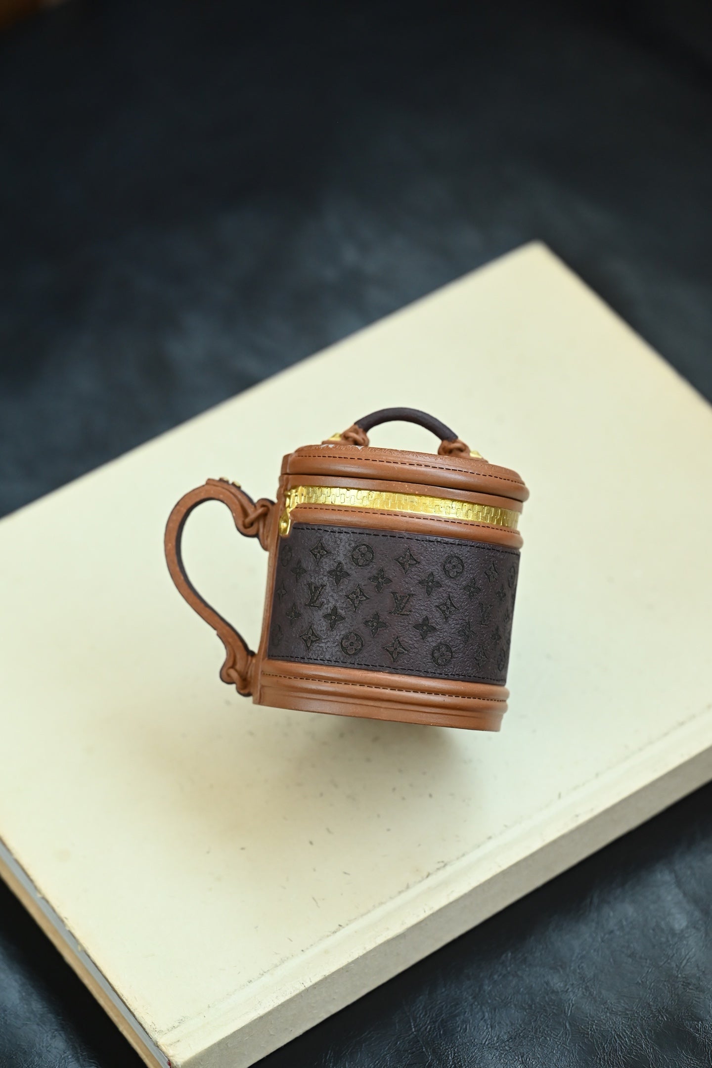 LV发财桶杯·原创作品 容量260cc 原矿段泥描金