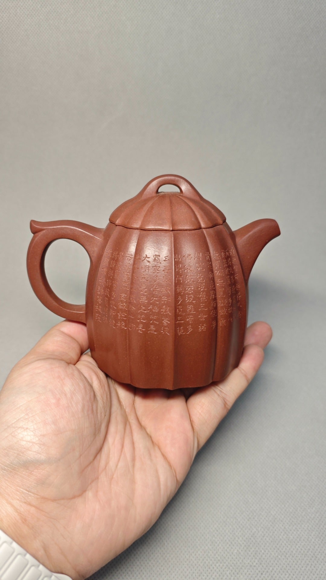 【筋纹秦权】 制壶焦亚强 (国家级工艺美术师) 泥料原矿紫泥