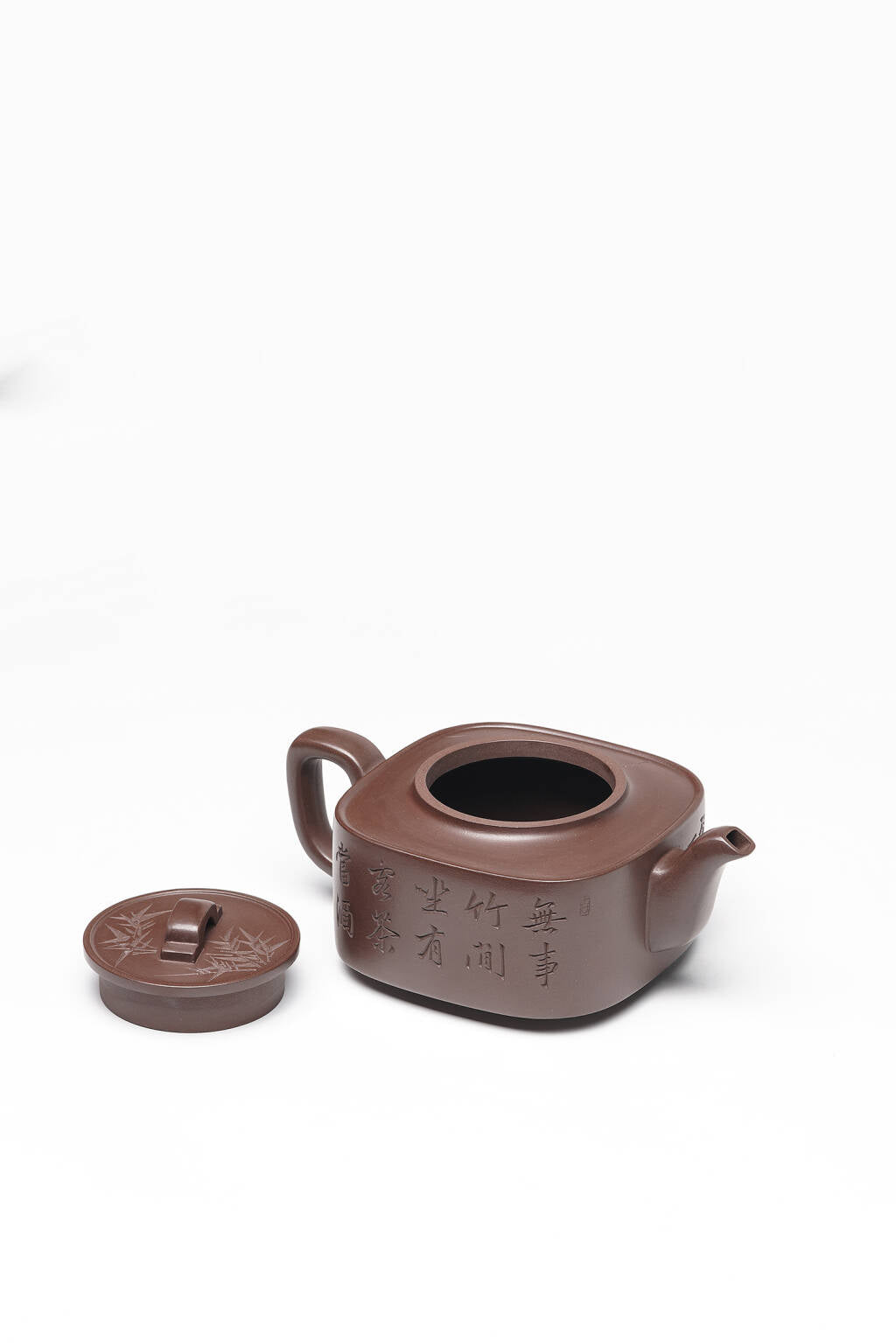 戴静波【壶名】均玉 【泥料】极品底槽清 【容量】320cc
