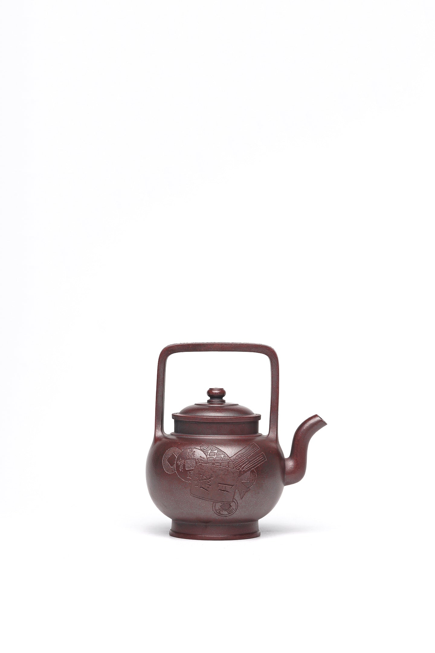 戴静波【壶名】莲瓣提梁 【泥料】极品鸣远金砂 【容量】390cc