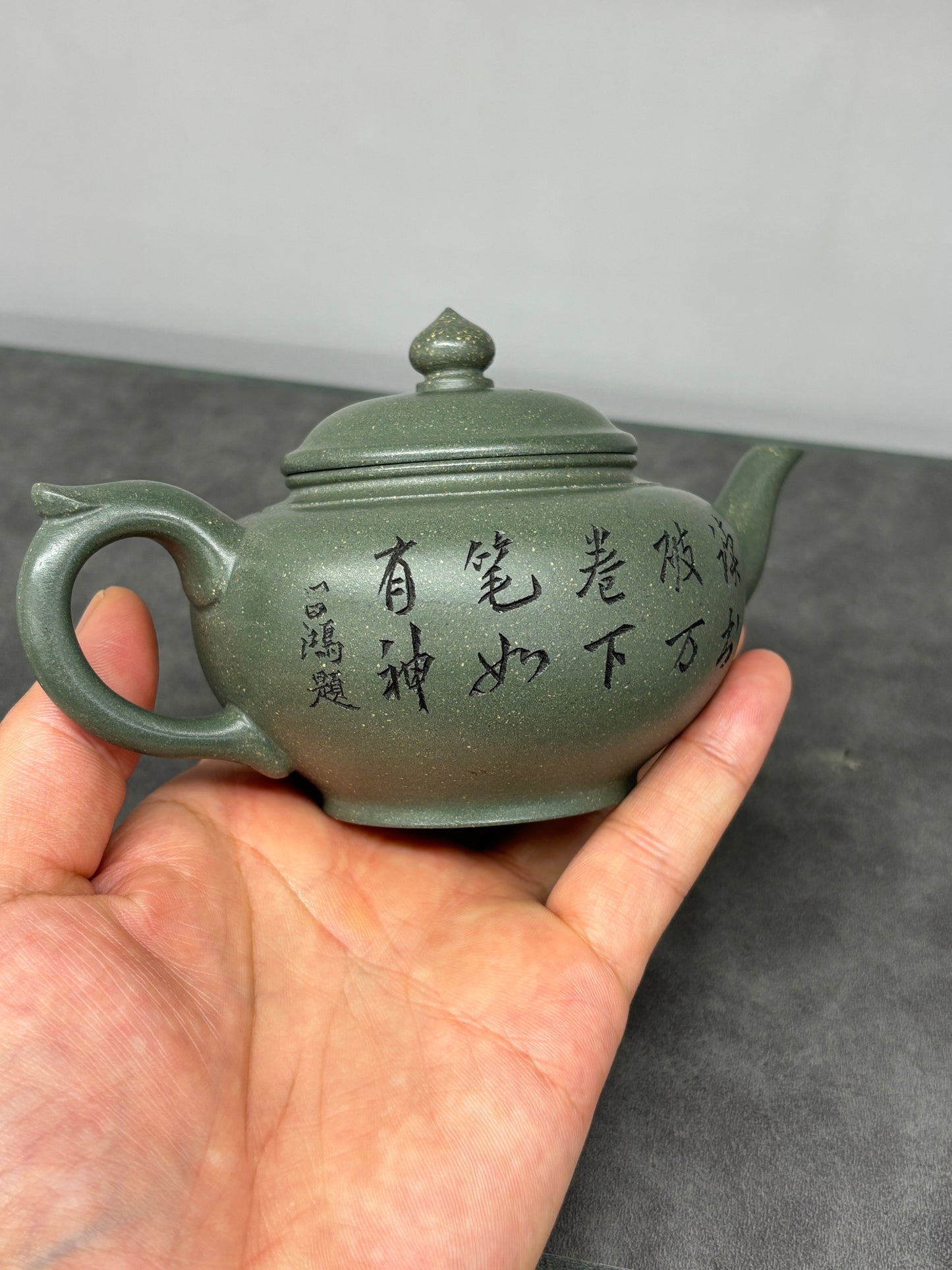 中国工艺美术大师·李昌鸿【笑樱壶】送礼收藏的最佳选择