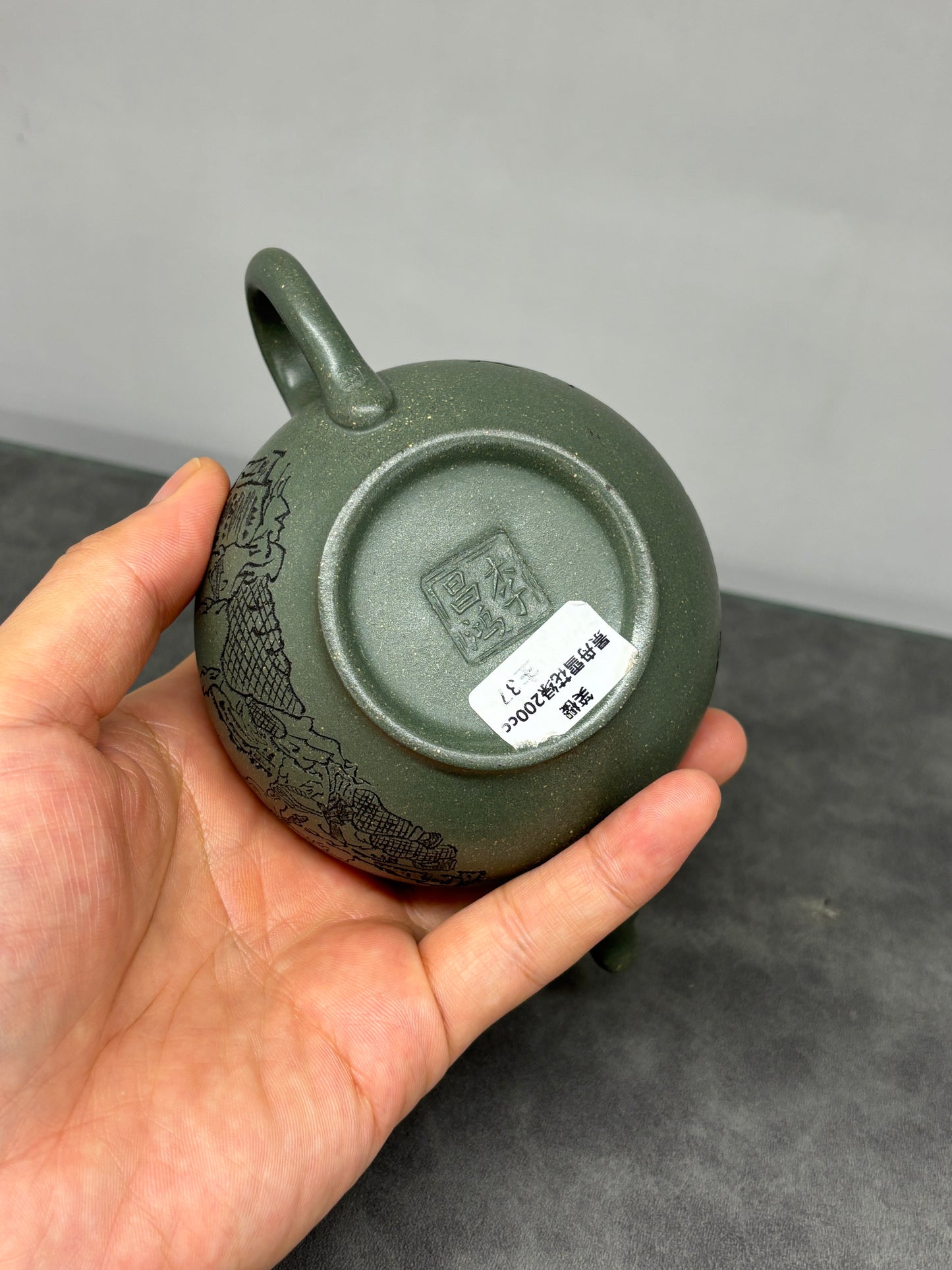 中国工艺美术大师·李昌鸿【笑樱壶】送礼收藏的最佳选择