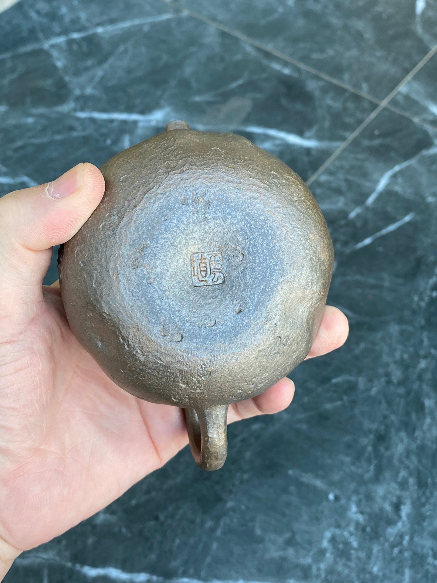 【特色藏品】紫砂太湖石全手工原创·拍卖7万同系列《太湖石趣》原矿极品黄金段柴烧·260cc