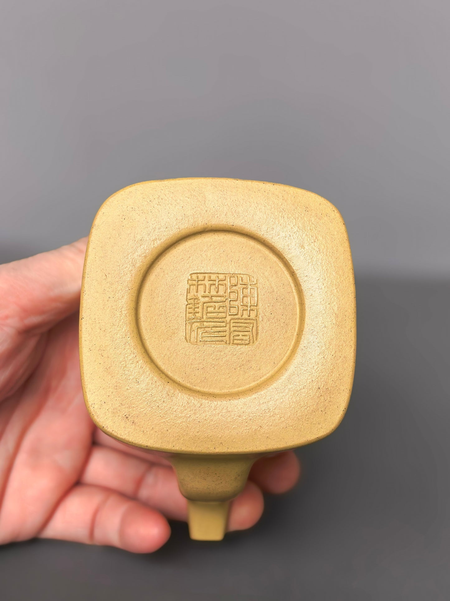 重器收藏·中国紫砂界陶刻巨匠·陈宏林大师精刻【四方洋桶壶】潜力无限·极具收藏价值