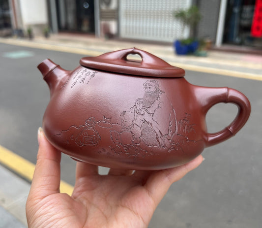 作品名称【竹节石瓢】 泥料 金龙血 550cc 作者 袁连云 国家级工艺美术师