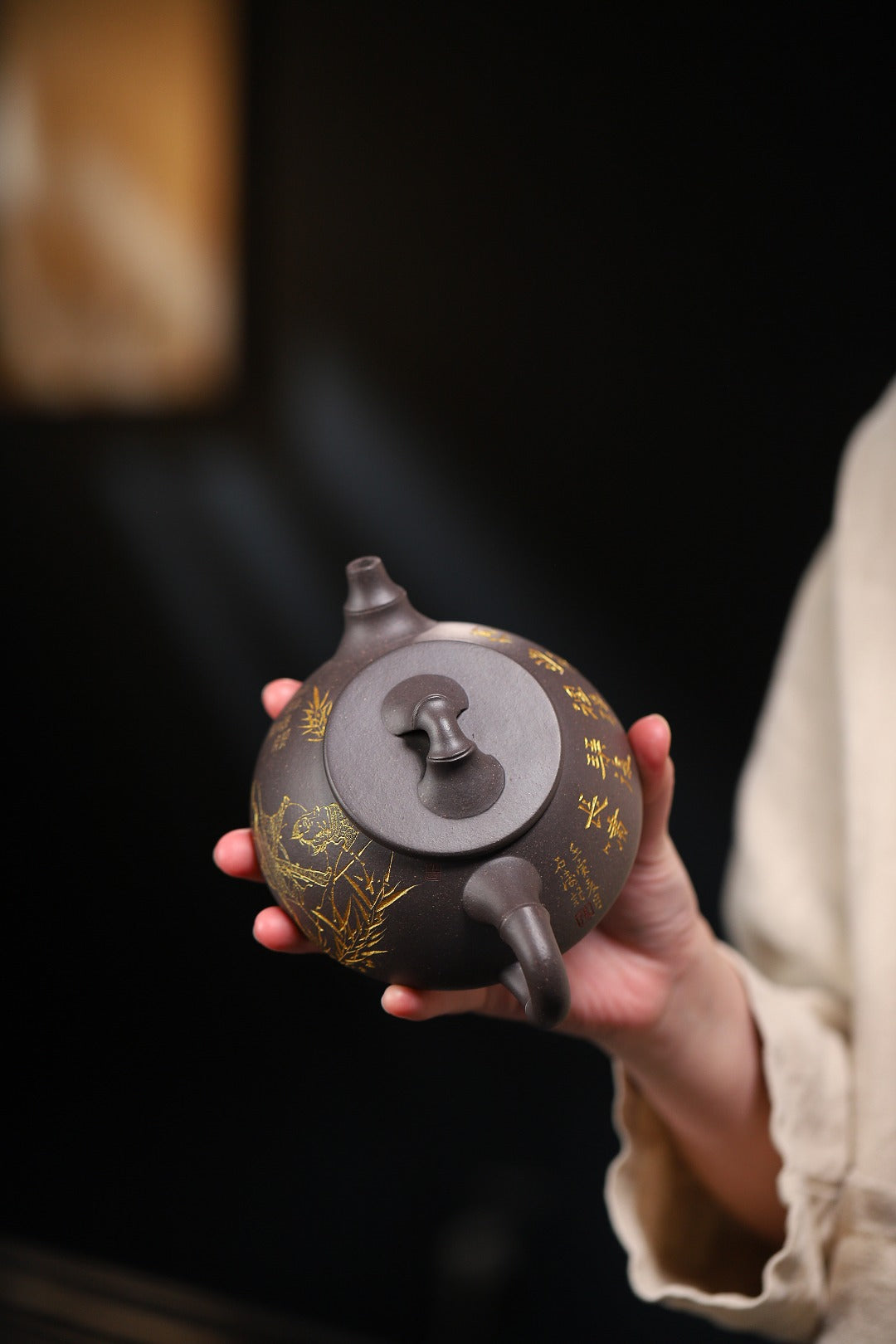 【竹节石瓢】证书持壶照配套齐全 制壶 吴菊凤（国家级高级工艺美术师） 原矿天青泥 容量330cc