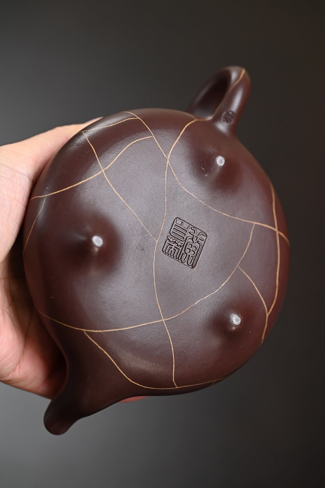 『子冶石瓢』 一厂老紫泥·容量280cc·9孔出水·黄自英（研究员级高级工艺美术师）