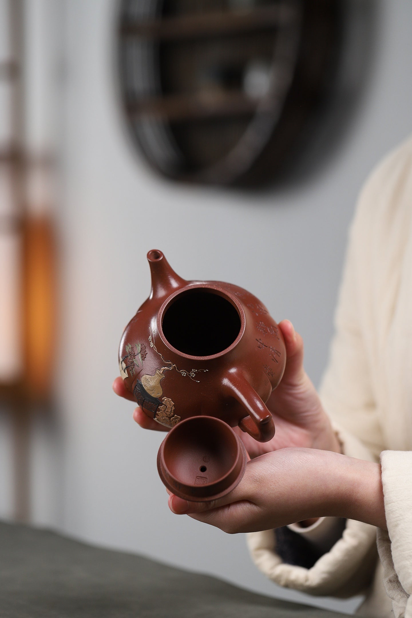 重器推荐《匏瓜壶》 泥料：曼生红泥 容量：360cc 陈小听（当代壶艺泰斗、从艺68年）