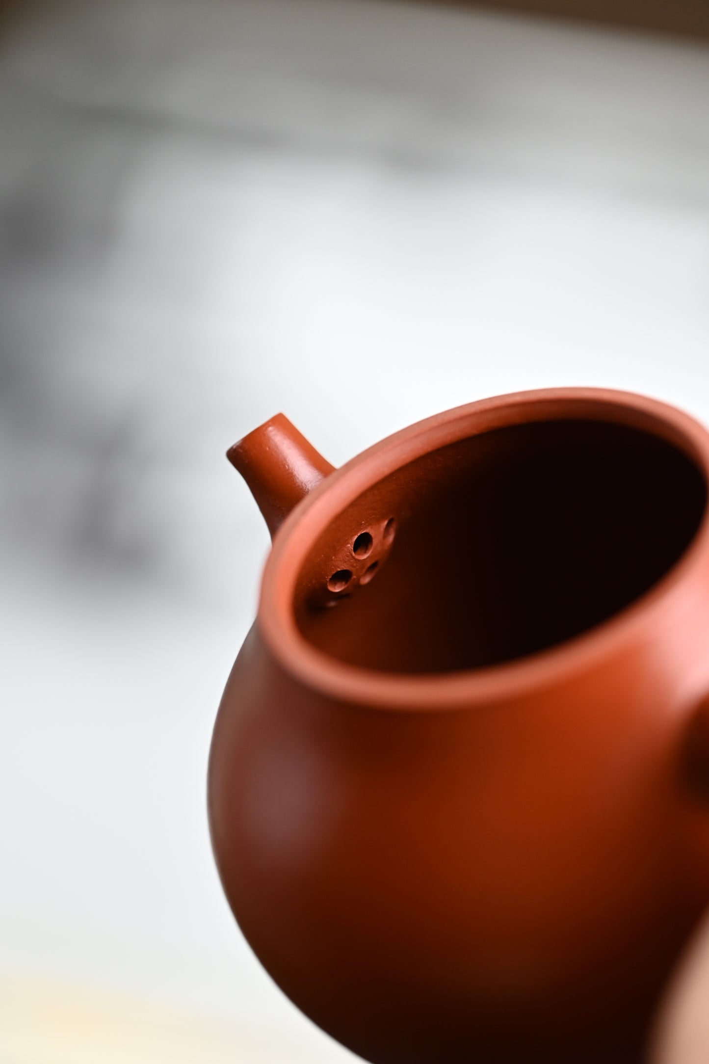 新品· 『茄瓜』 极品皱皮朱泥·容量150cc·7孔出水·内推·孙建芳（国家级工艺美术师）