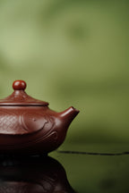 邱爽 | 范泽锋高徒·省大师紫砂潜力重器【年年有余壶】原矿优质老紫泥·220cc
