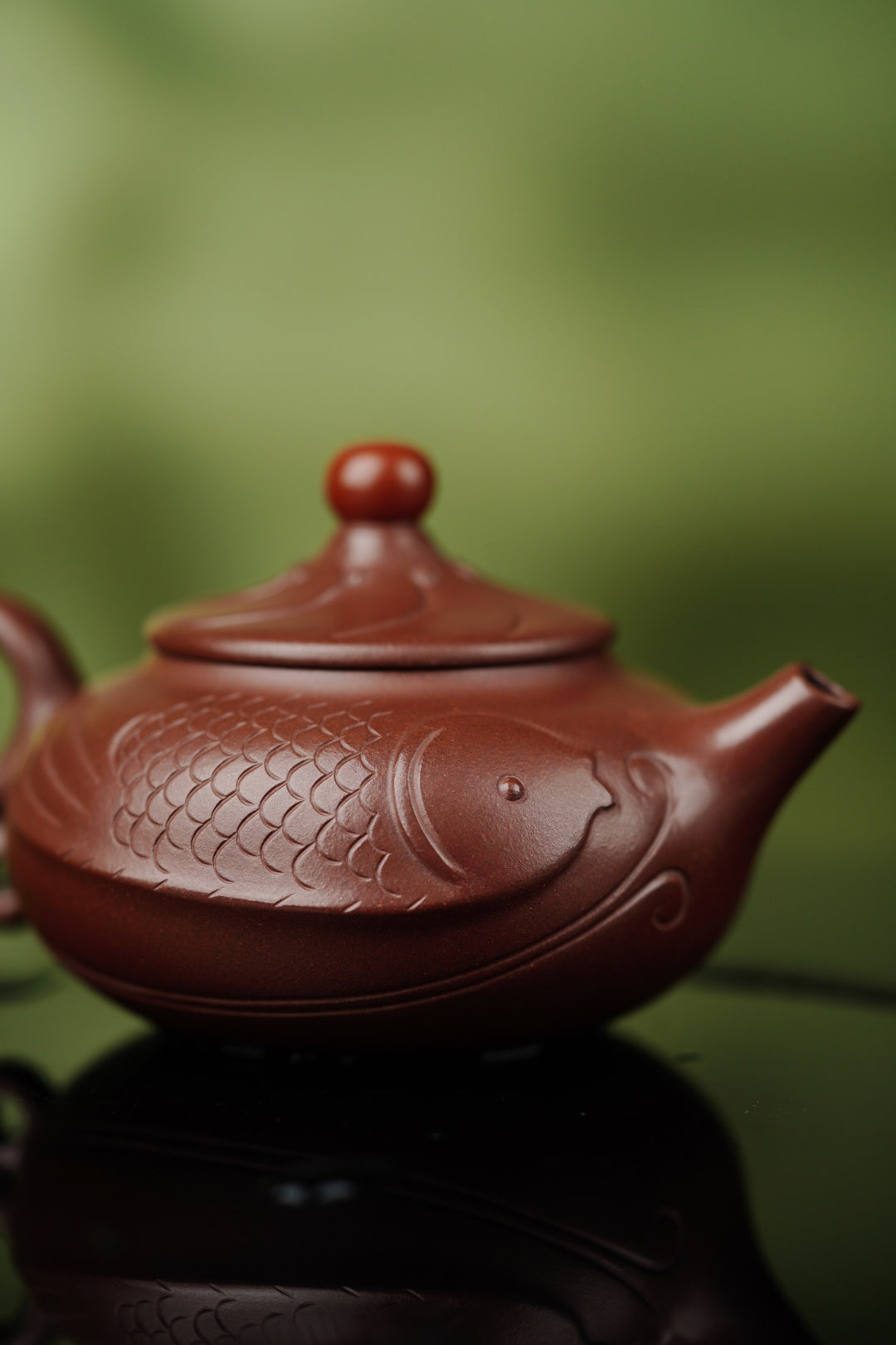 邱爽 | 范泽锋高徒·省大师紫砂潜力重器【年年有余壶】原矿优质老紫泥·220cc