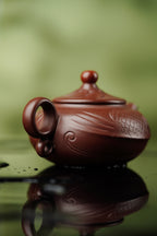 邱爽 | 范泽锋高徒·省大师紫砂潜力重器【年年有余壶】原矿优质老紫泥·220cc