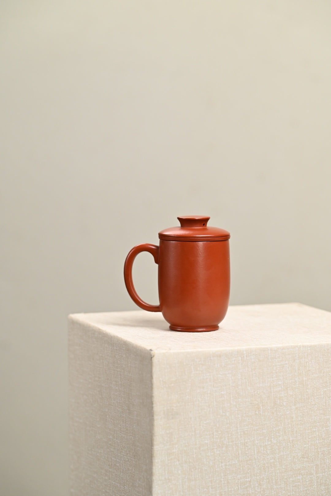 新品· 盖杯·极品皱皮朱泥·容量200cc·陈华军（国家级工艺美术师）