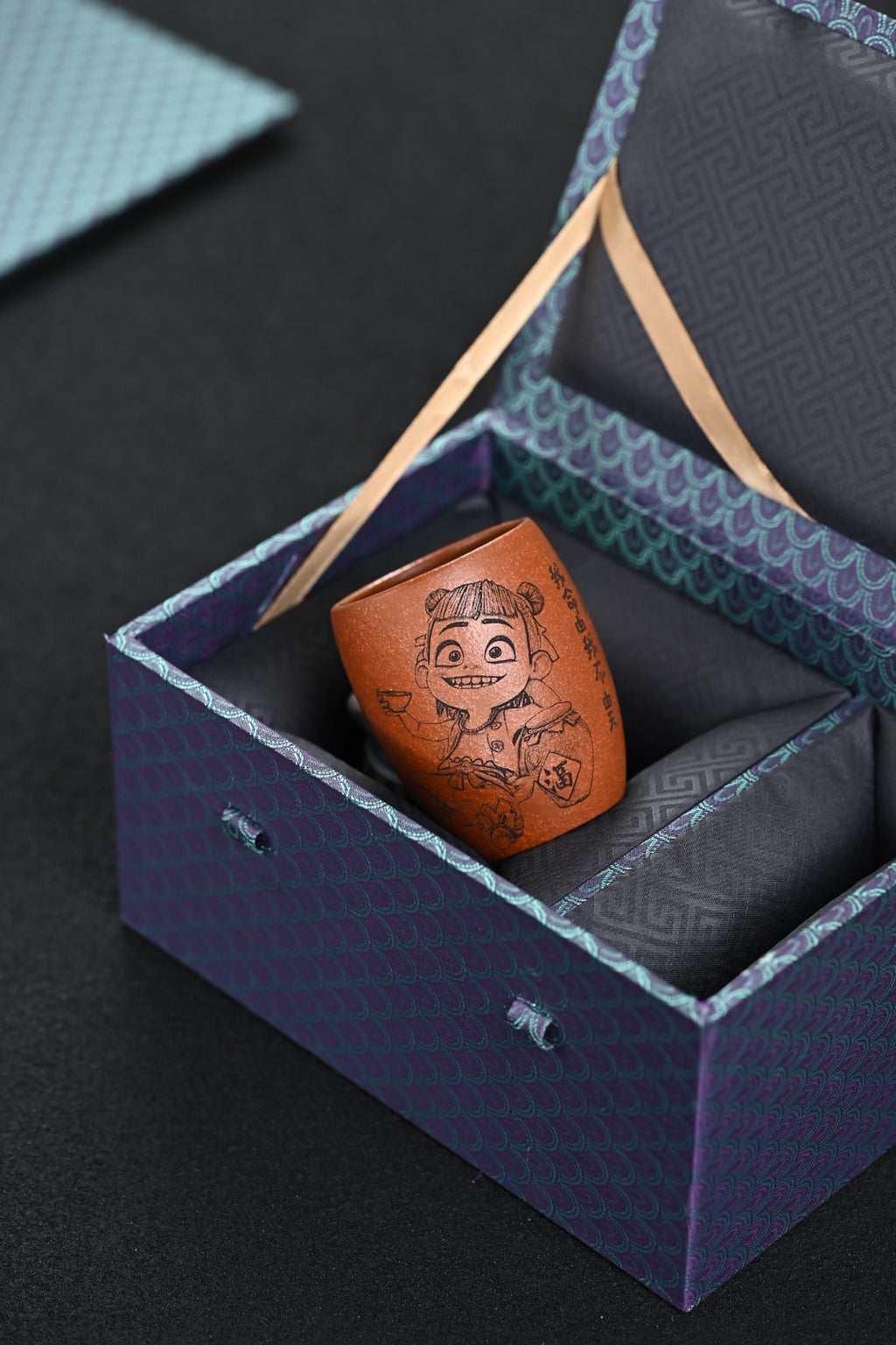 新品· 『主人杯』刻绘·哪吒 红降坡·容量130cc（🈵️）