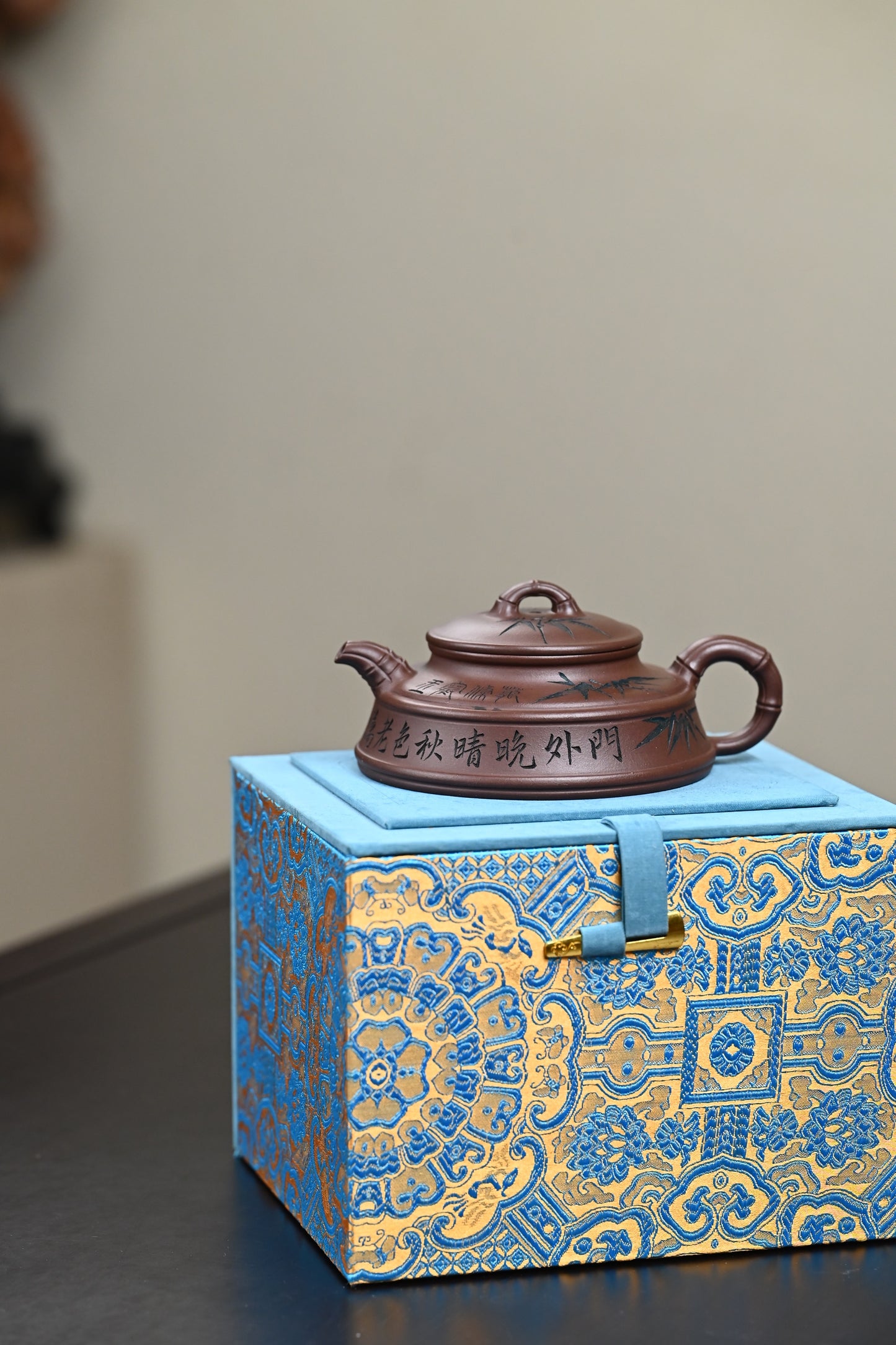 高工· 『扁圆竹』 一厂老紫泥·容量170cc·7孔出水·韩惠琴（国家级高级工艺美术师）