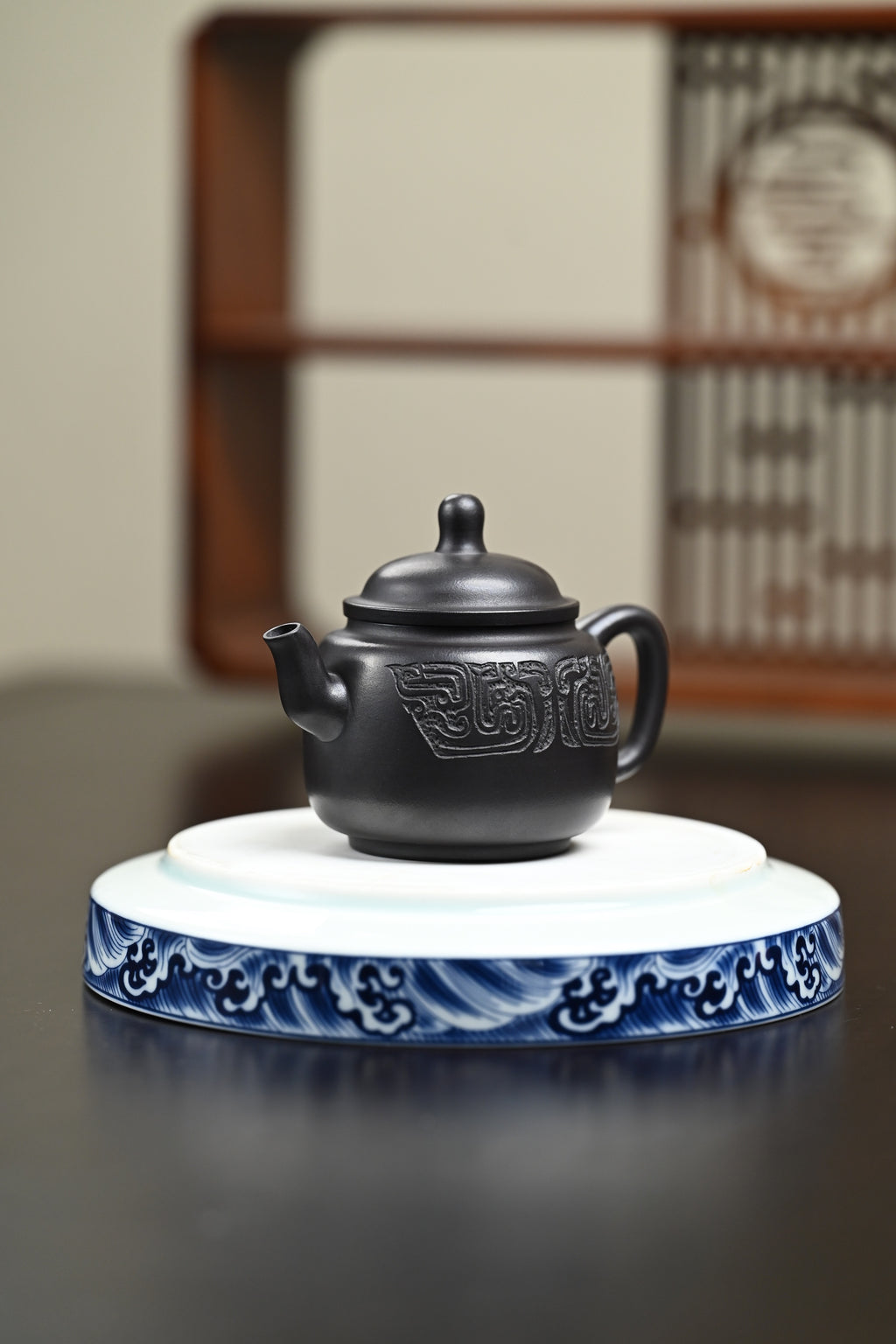 『宫灯』 石黄·容量150cc·7孔出水·内推·秦国萍（国家级高级工艺美术师）