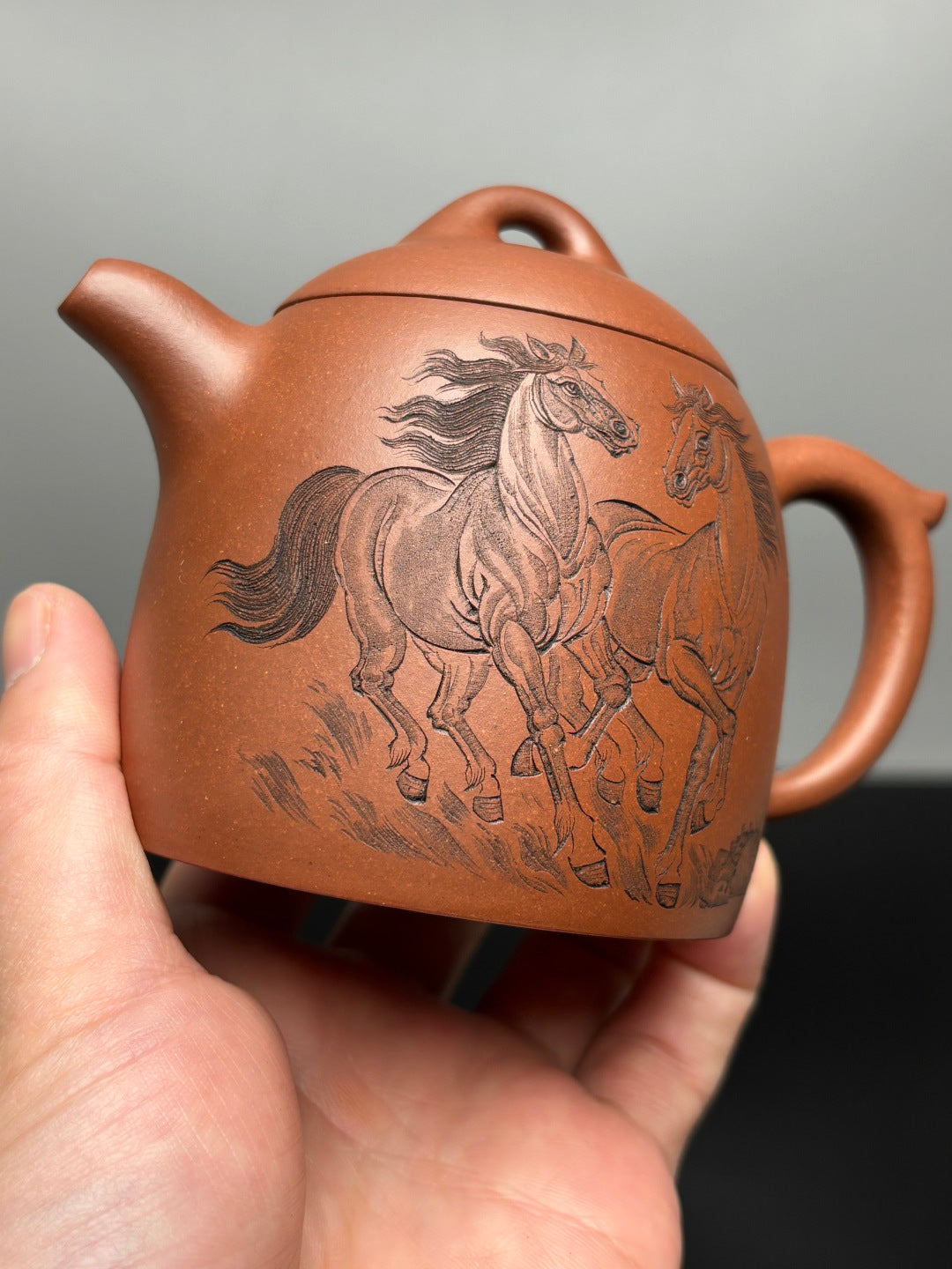 杨喜雨🐴马年新品【中华神刀·刀笔传魂】紫砂界陶刻圣手艺术臻品《秦权壶》原矿极品底槽清·260cc