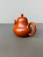 省大师邱爽制【思婷】原矿极品粗砂朱泥·150cc 光素小品 潜力无限·极具收藏价值重器
