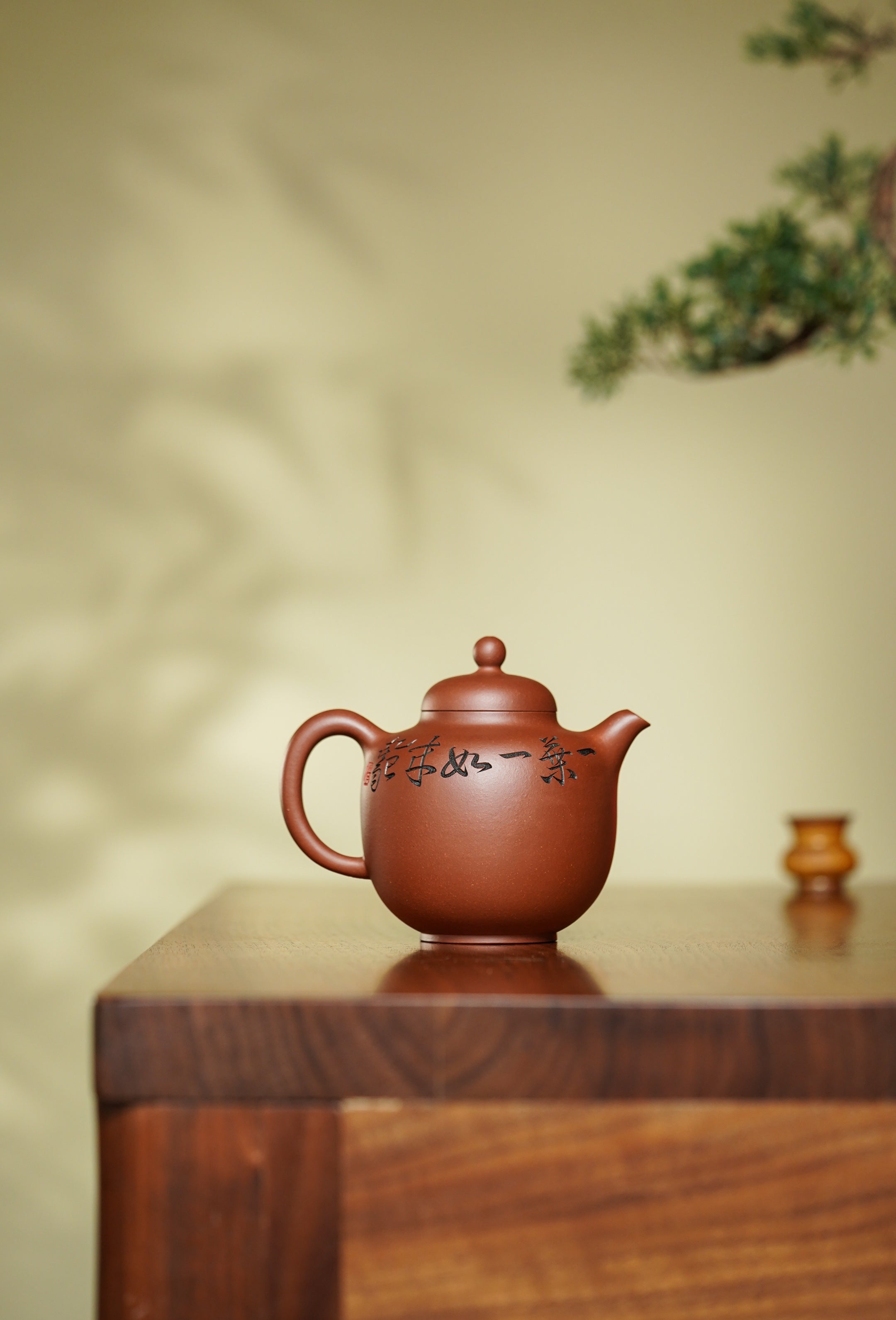 杨喜雨【中华神刀·刀笔传魂】紫砂界陶刻圣手艺术臻品《玉净壶》原矿极品底槽清·320cc
