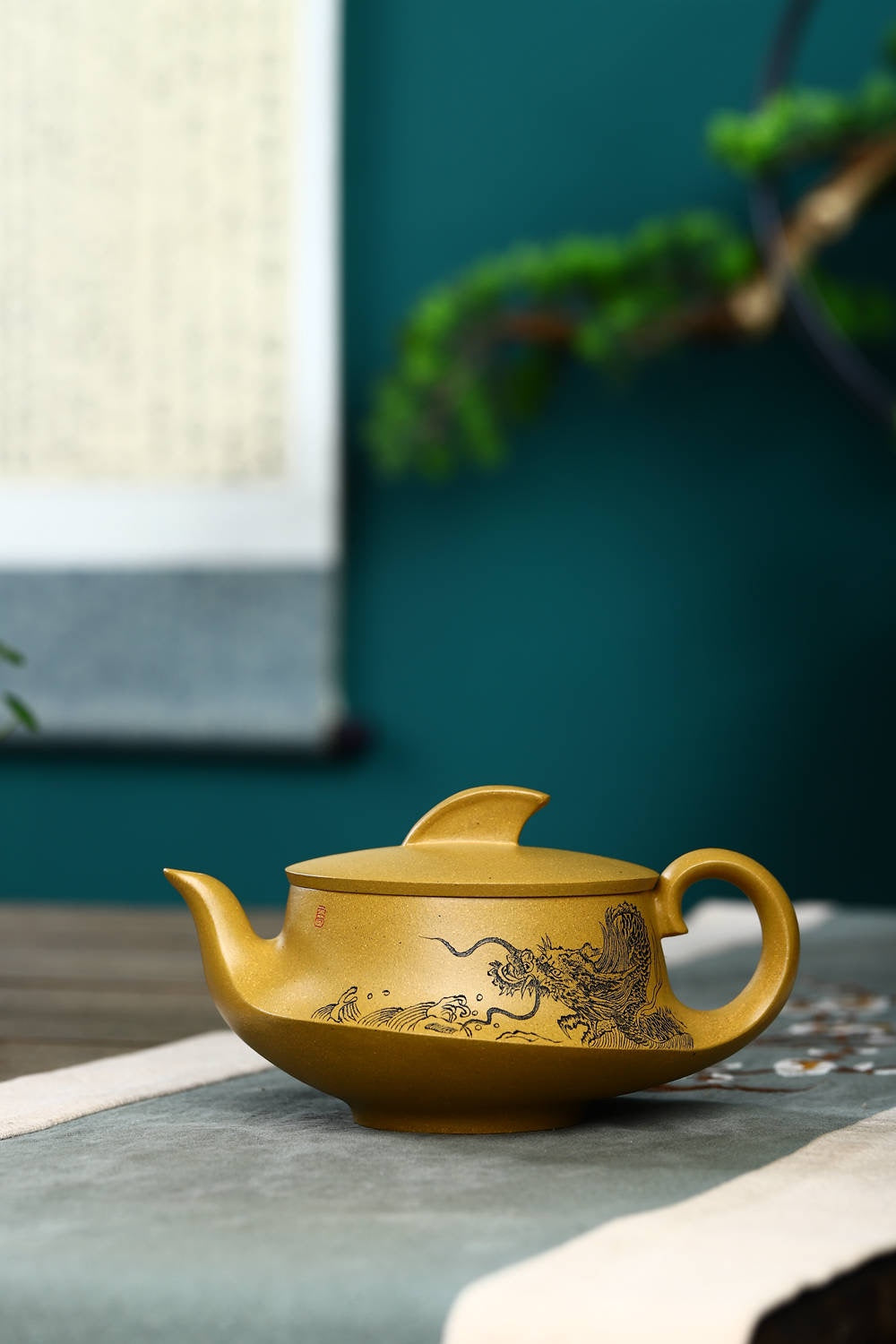 双工合作【一帆风顺】 泥料：原矿黄金段泥，350cc 作者：钱云娇，国家级工艺美术师