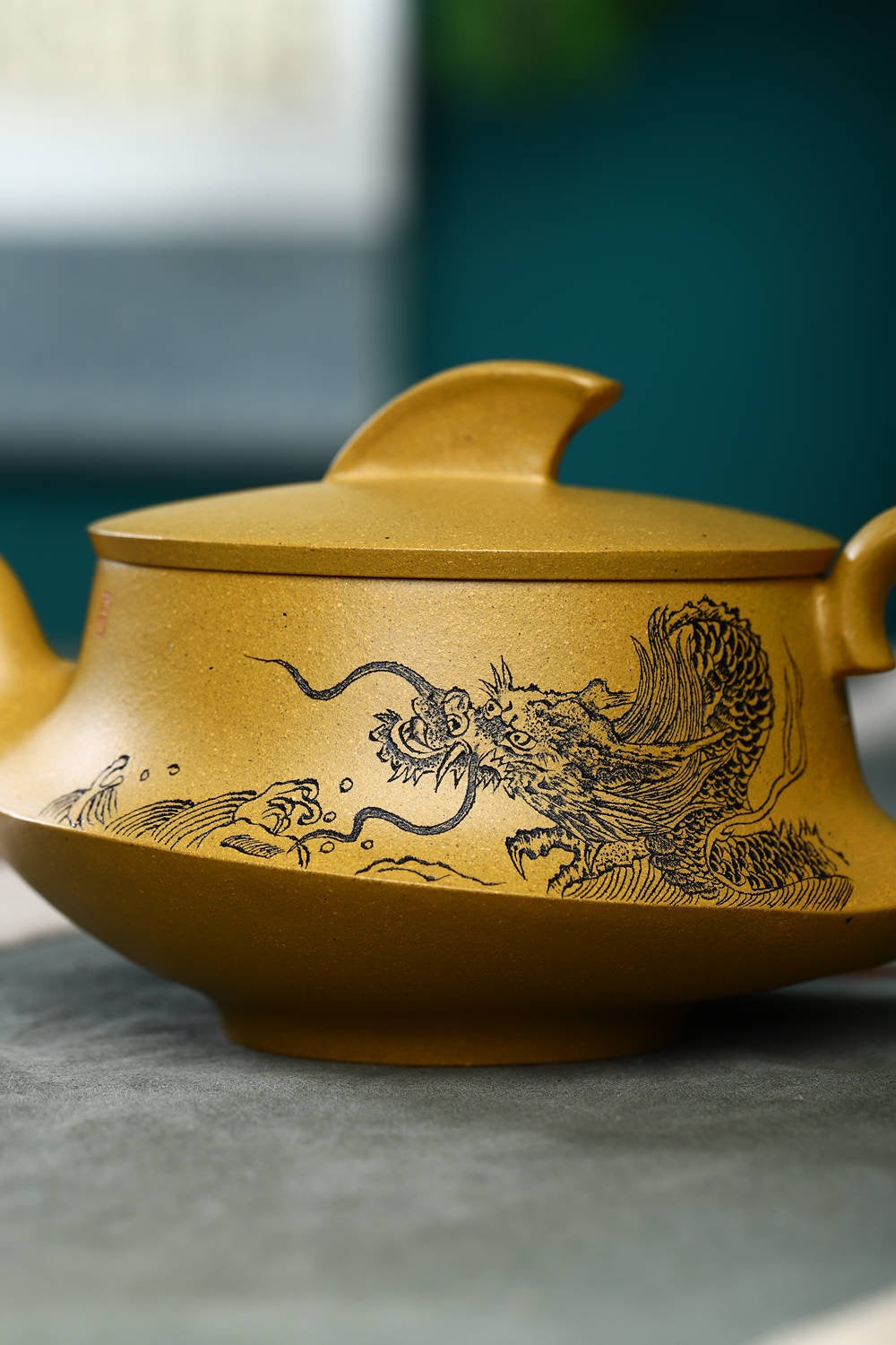 双工合作【一帆风顺】 泥料：原矿黄金段泥，350cc 作者：钱云娇，国家级工艺美术师