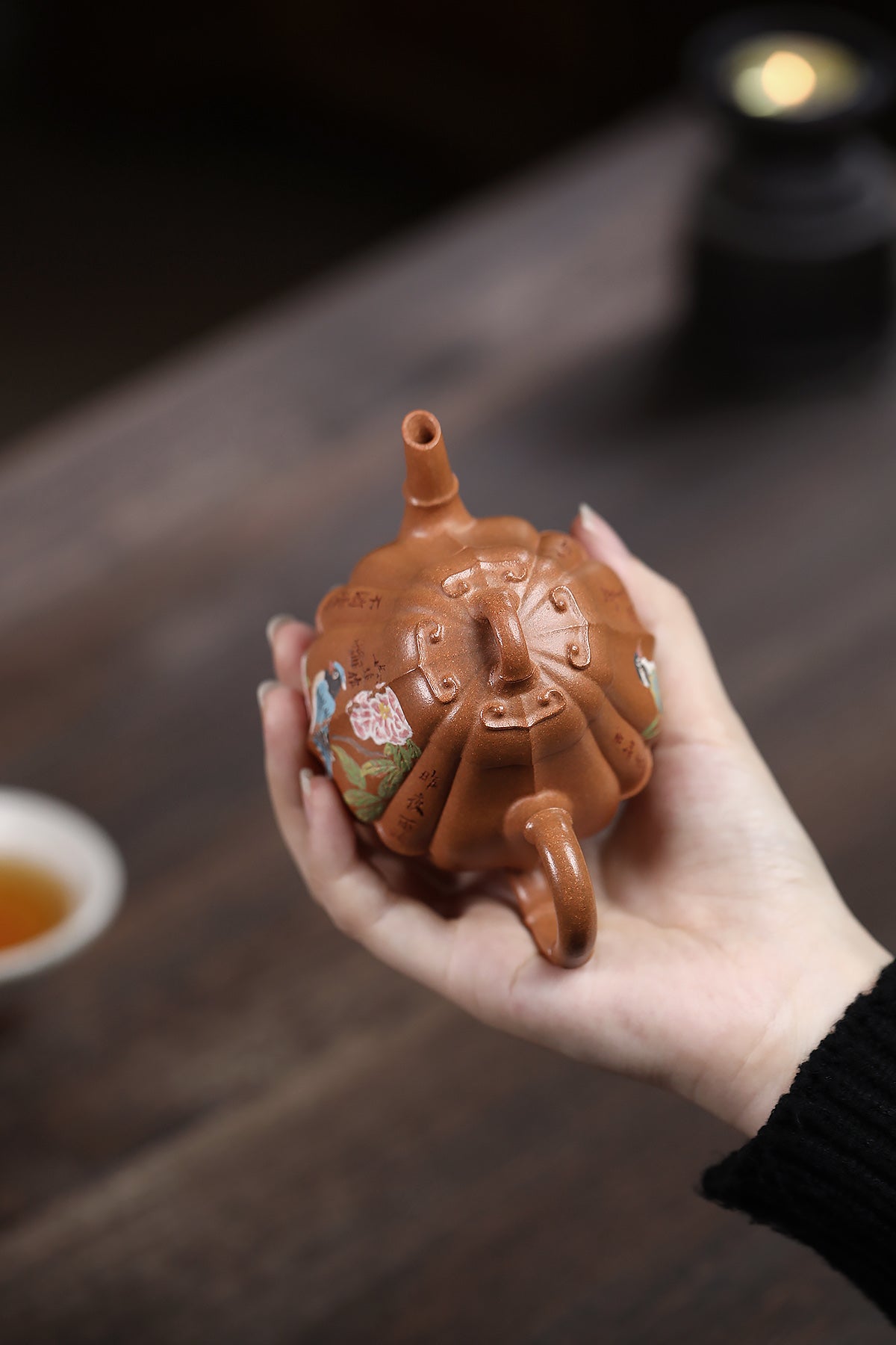 【竹瓢】作者 ：陈未红（非遗传承人） 泥料：降坡泥 容量：130cc 刻绘：云青刻字