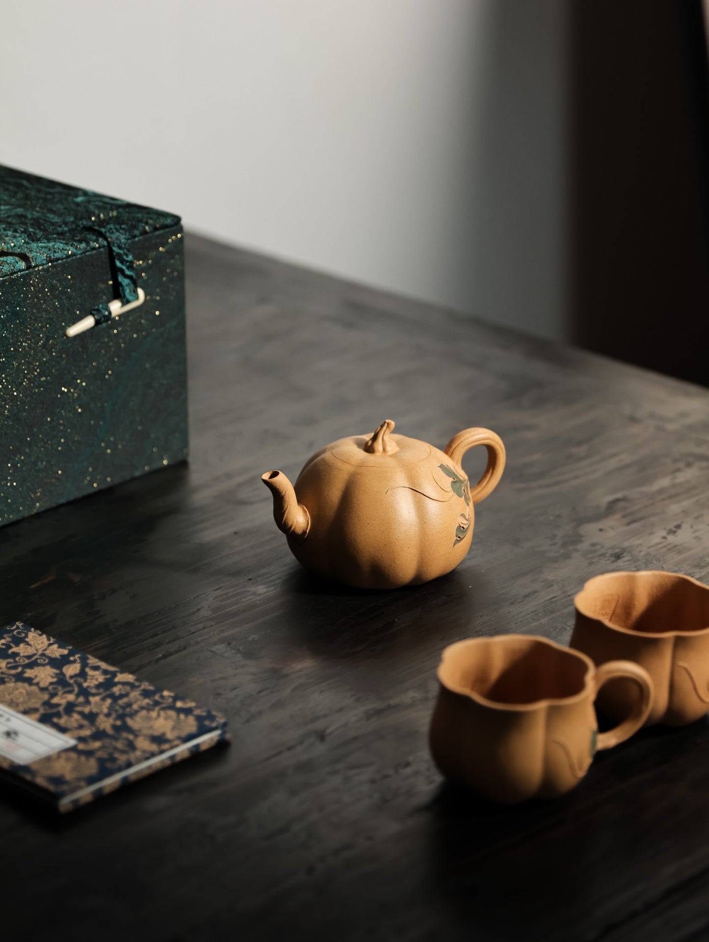 黄南瓜套组｜【优质段泥·传统手制·全手制·仿生器·200cc·9孔·实力派作品一壶两杯】