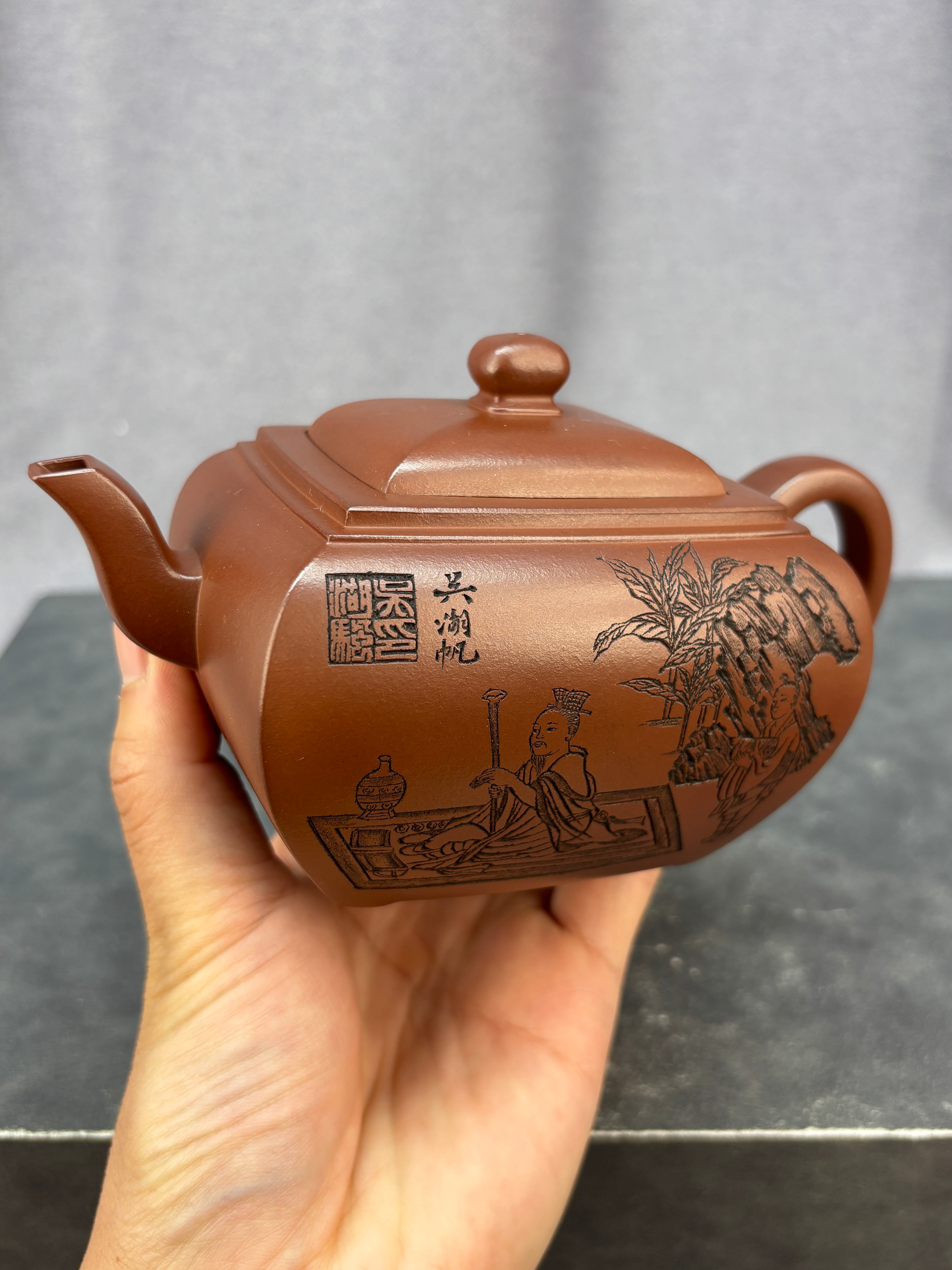 程辉大师佳作福利·紫砂界的功勋级重器《鸣远丁卯壶》原矿极品老紫泥 430cc
