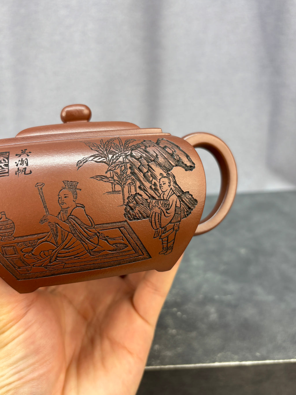 程辉大师佳作福利·紫砂界的功勋级重器《鸣远丁卯壶》原矿极品老紫泥 430cc